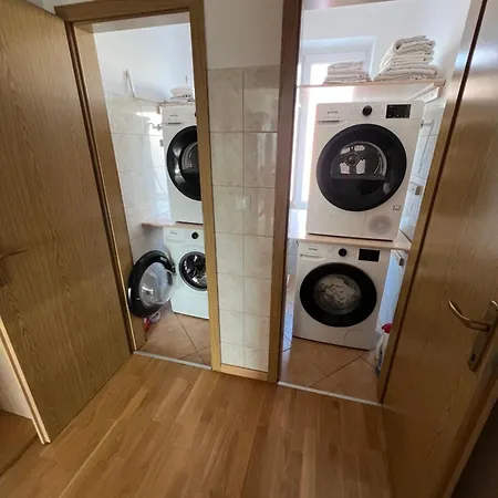 Πανσιόν Kolarjeva International House Λιουμπλιάνα