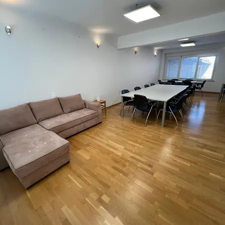 Kolarjeva International House Lublana