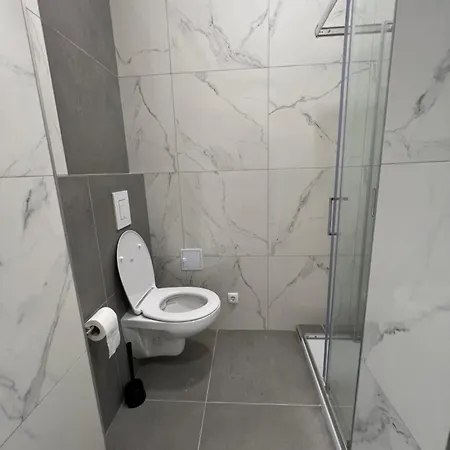 Kolarjeva International House بيت ضيافة